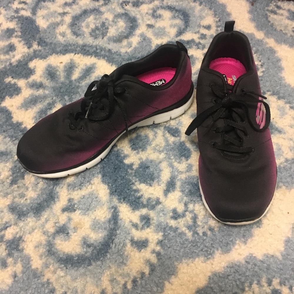 Sketchers deep purple tennis shoes.